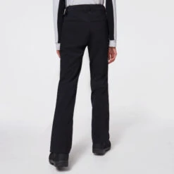 Oakley Women's Softshell Pant 15 Oakley Women's Softshell Pant -Ski Ausrüstungs Laden 0 8056153156172 womens softshell pant blackout alternate d03