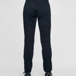 Daehlie Pants Kikut Wmn -Ski Ausrüstungs Laden 333264 Pants Kikut Wmn 99900 MODEL 2 Dahlie