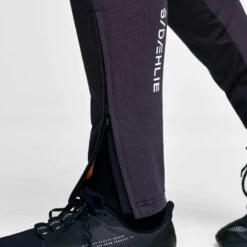 Daehlie Pants Conscious -Ski Ausrüstungs Laden 333422 Pants Conscious 99900 MODEL 4 Dahlie