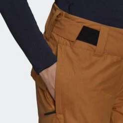 Adidas Terrex Women Rsort 2L Insp -Ski Ausrüstungs Laden GT2828 on model detail 2 transparent 2000x2000