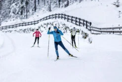 Loeffler Löffler Men Hooded Hybridjacket Izzy PL Active 9 Loeffler Löffler Men Hooded Hybridjacket Izzy PL Active -Ski Ausrüstungs Laden a 25117 25080 25065 additional Zvry