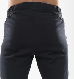 Daehlie Pants Flow For Men 11 Daehlie Pants Flow For Men -Ski Ausrüstungs Laden pants flow 600 332038 99900 mHLOPewMhEnDLu