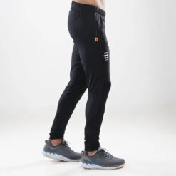 Daehlie Pants Flow For Men 10 Daehlie Pants Flow For Men -Ski Ausrüstungs Laden pants flow 600 332038 99900 mgZ6OXchhJRLsl