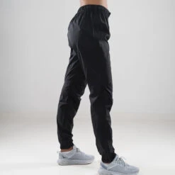 Daehlie Pants Shell Wmn -Ski Ausrüstungs Laden pants shell wmn 600 332613 99900 xsBRqRl5CA5tFGV